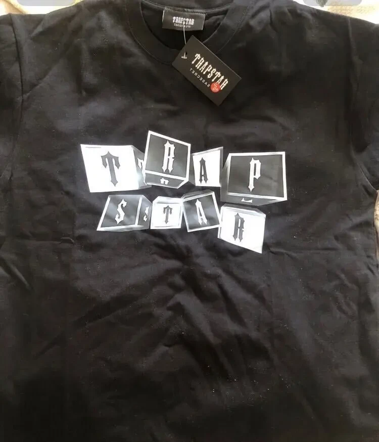 нові футболки 4