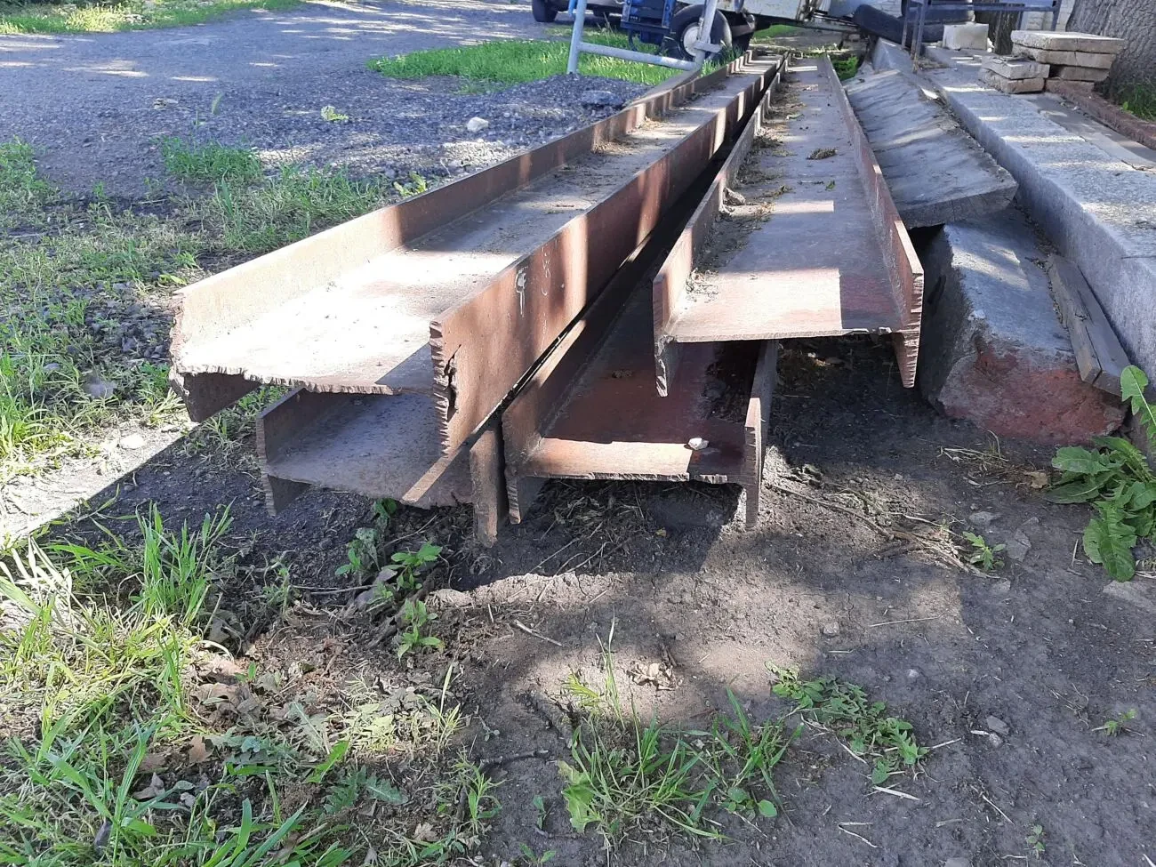 Продам двутавр 2