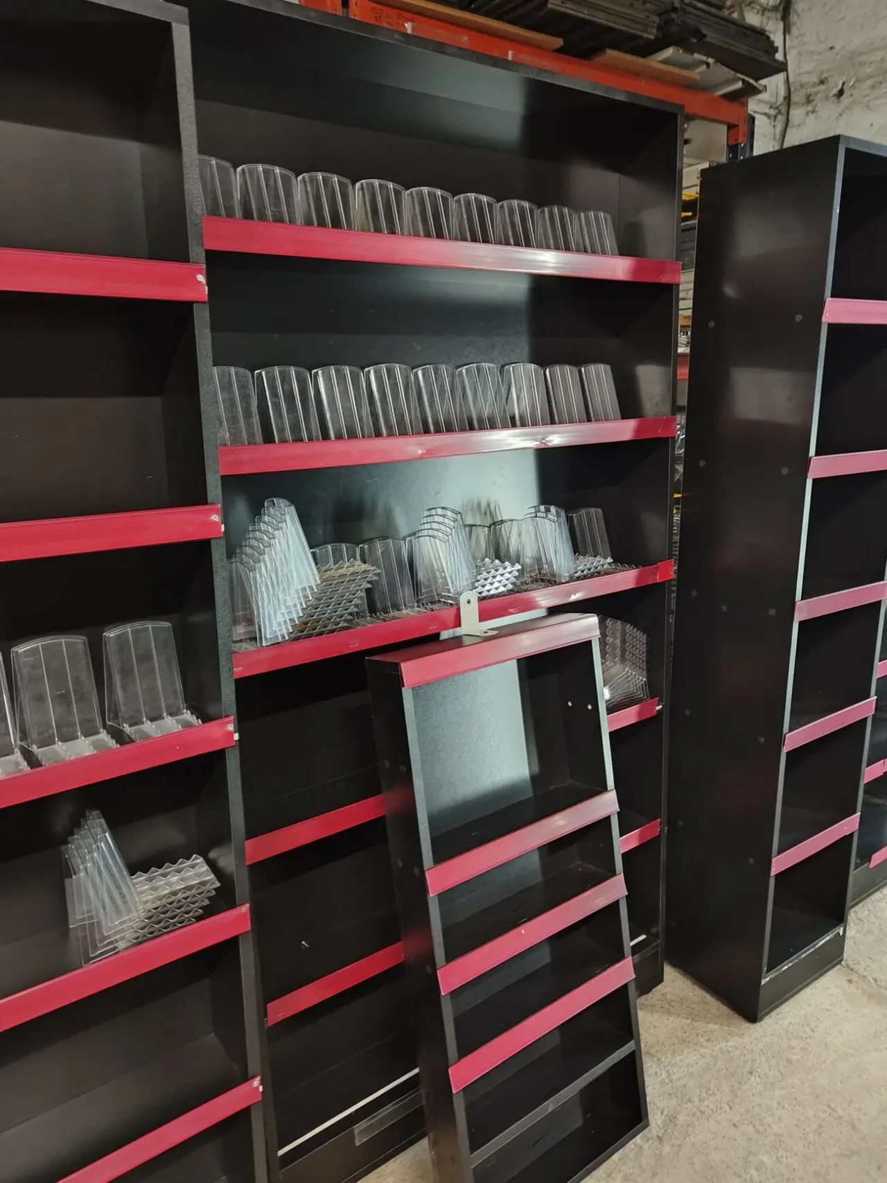 Стелажі дсп, полиці дсп б у, торгові стелажі іх дсп, дсп стелаж 5