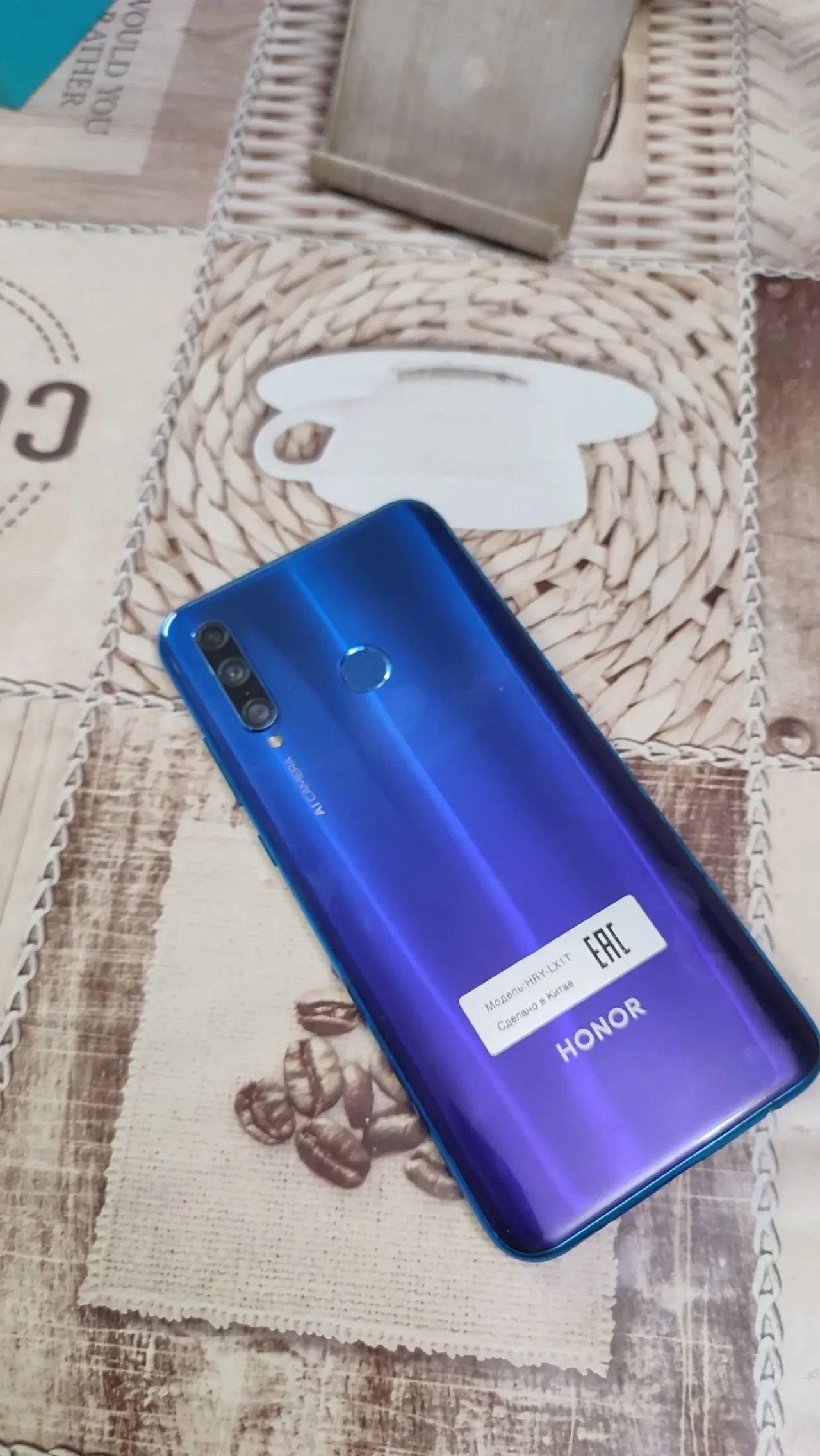 Продам смартфон Huawei Honor 10i ,4/128GB ,стан відмінний. 5