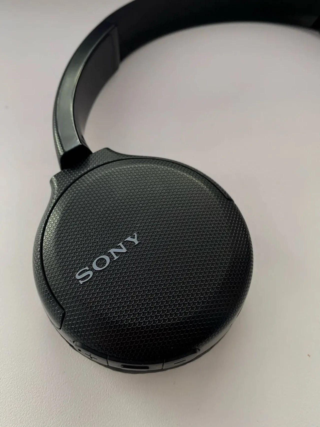 Беспроводные накладные наушникиSony WH-CH510 черные 3