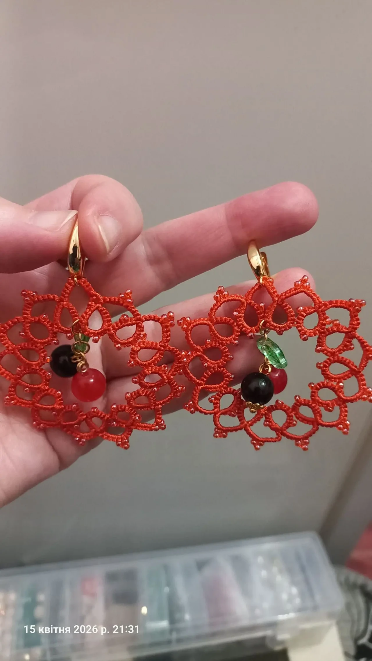 Сережки мереживні .. Ягідки .. Фріволіте анкарс 5