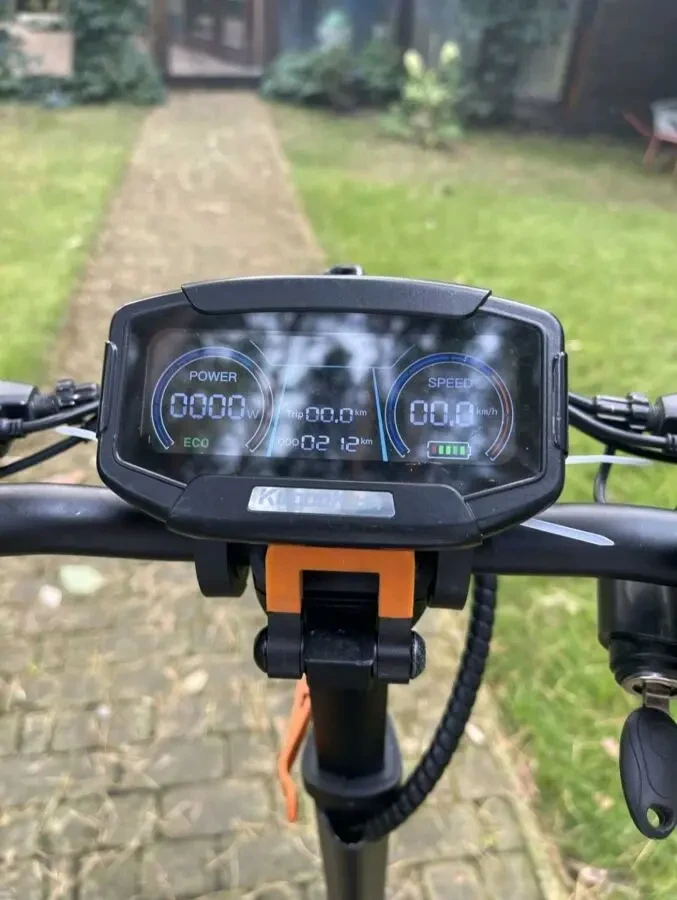 Електросамокат стан нового ціна 5000грн пишіть на ВАЙБЕР 3