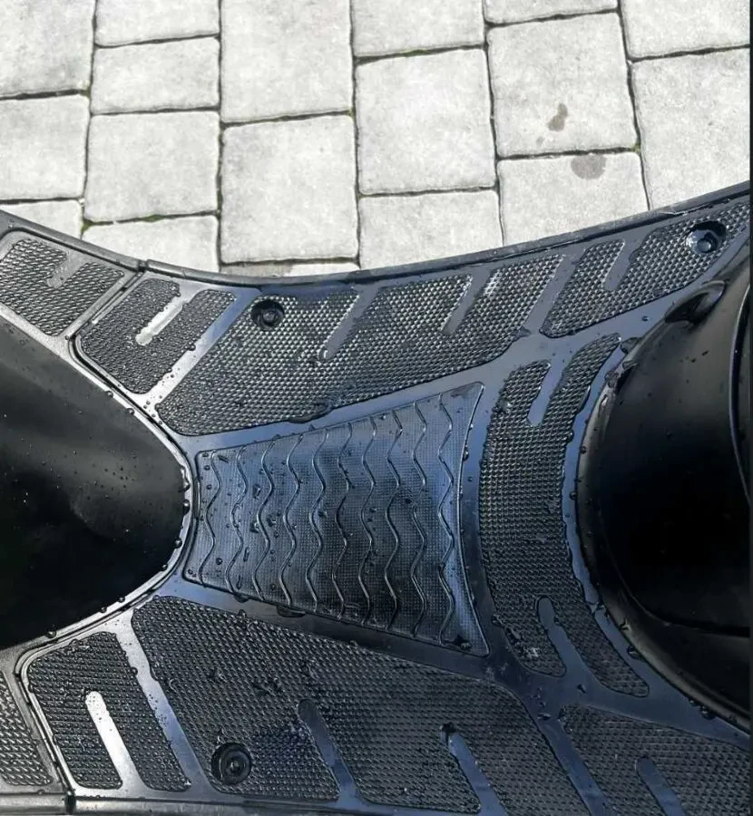 Продам терміново Хонда діо стан ідеальний все працює добре 8