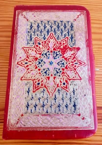 Шкатулка на крышке узор звезда, замочек, красная, ретро