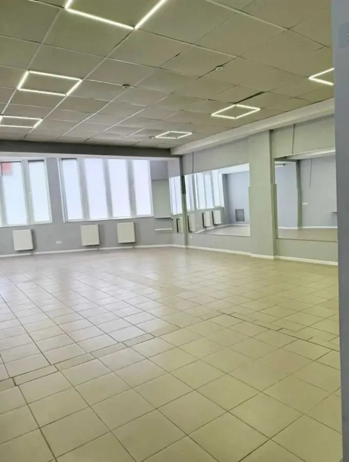 Продаж комерційної нерухомості 3