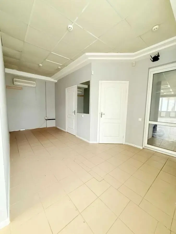 Продаж комерційної нерухомості 7