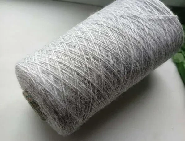 Детям теплая мягкая новая на бабине пряжа светло-серый цвет 5