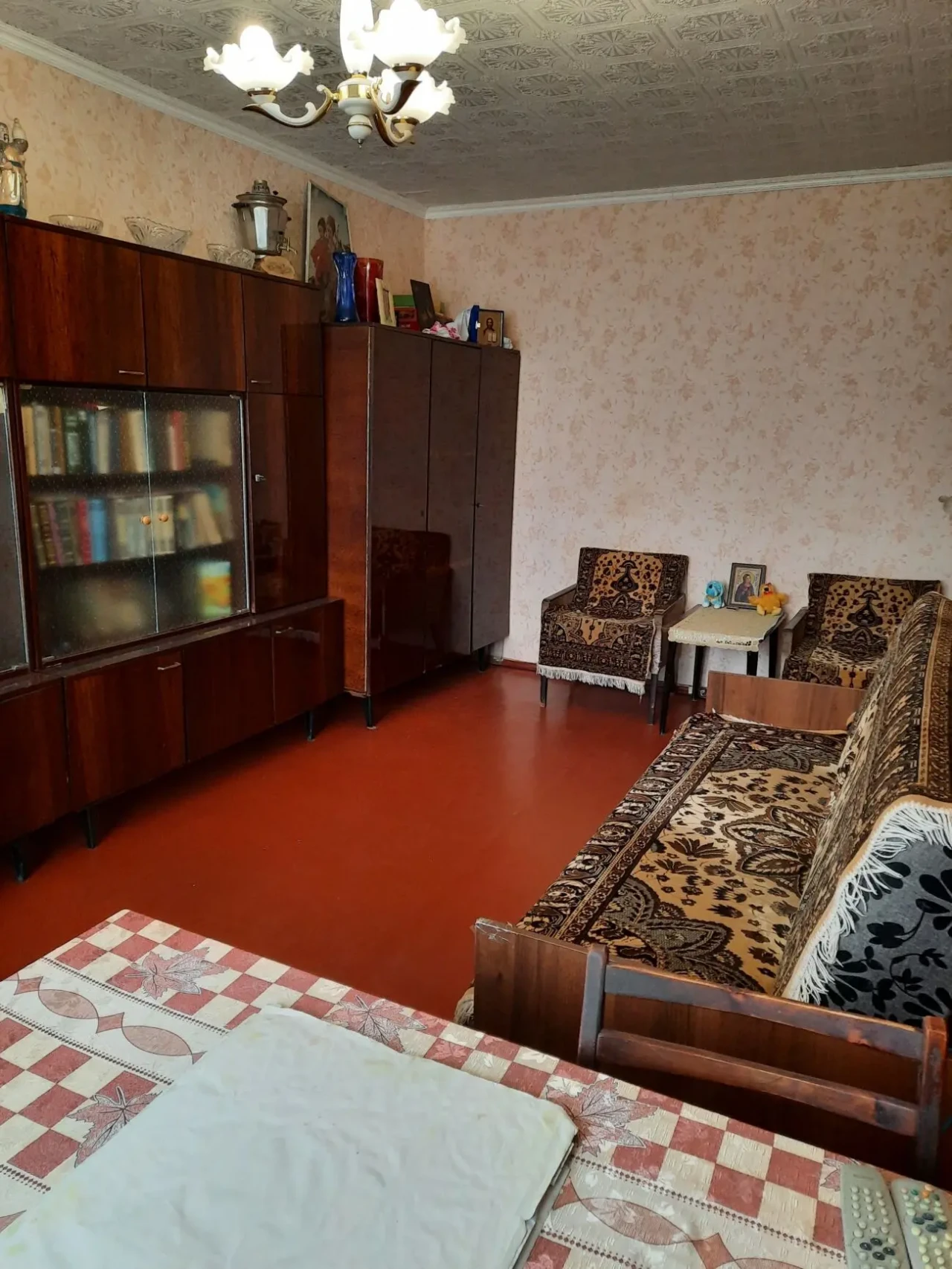 Продам 2к. кв. пер. Зерновой, 5, чешка, р-н Одесской. 2