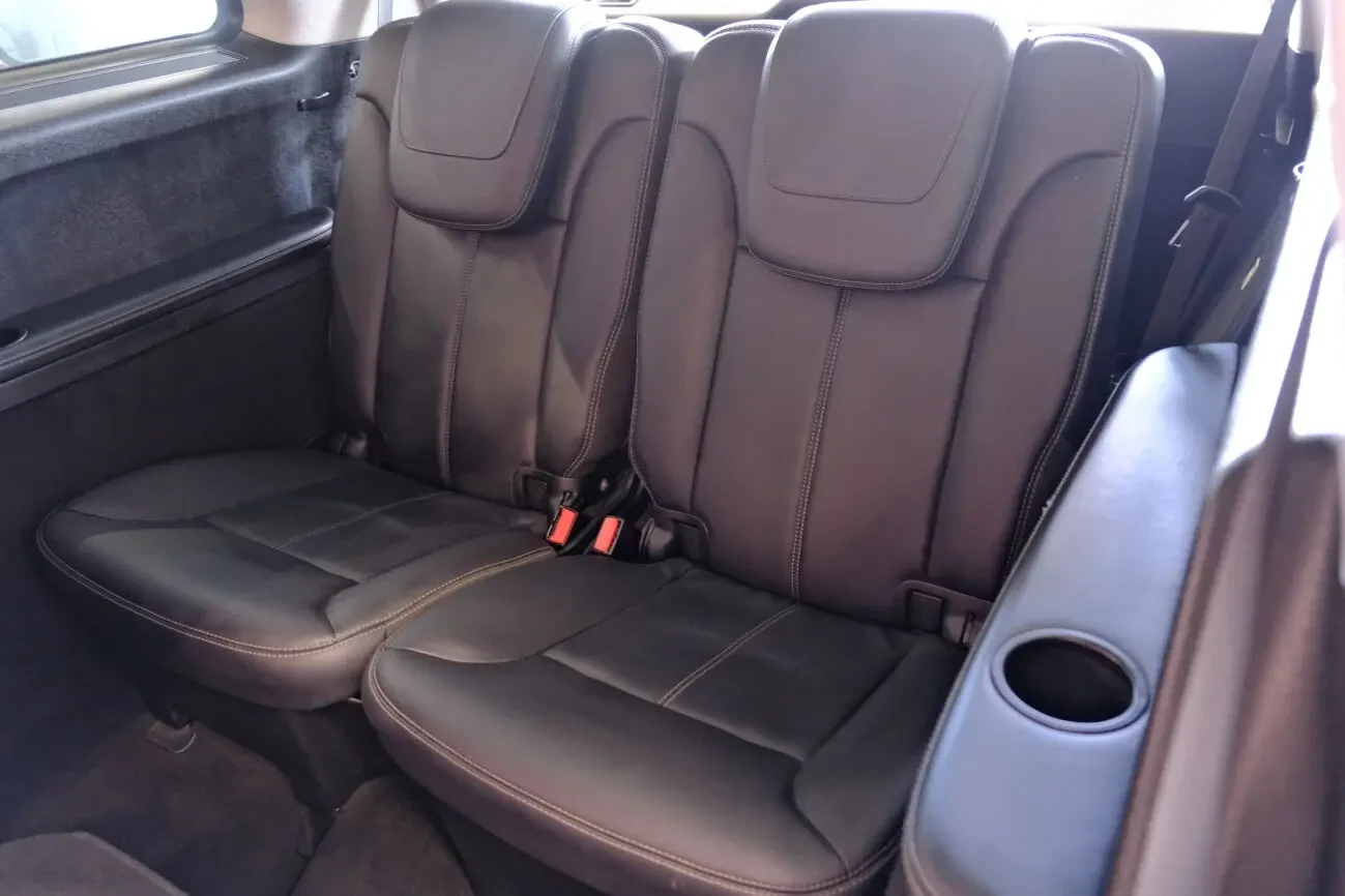 Mercedes-Benz GL350D 9