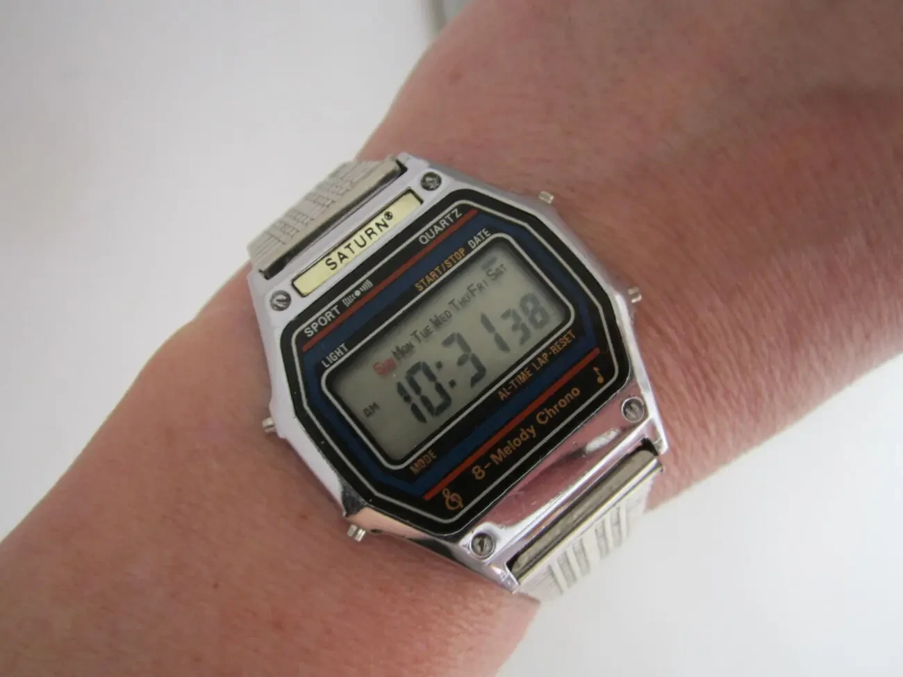 Часы мужские Saturn Montana Азия. Кварц. 1 8