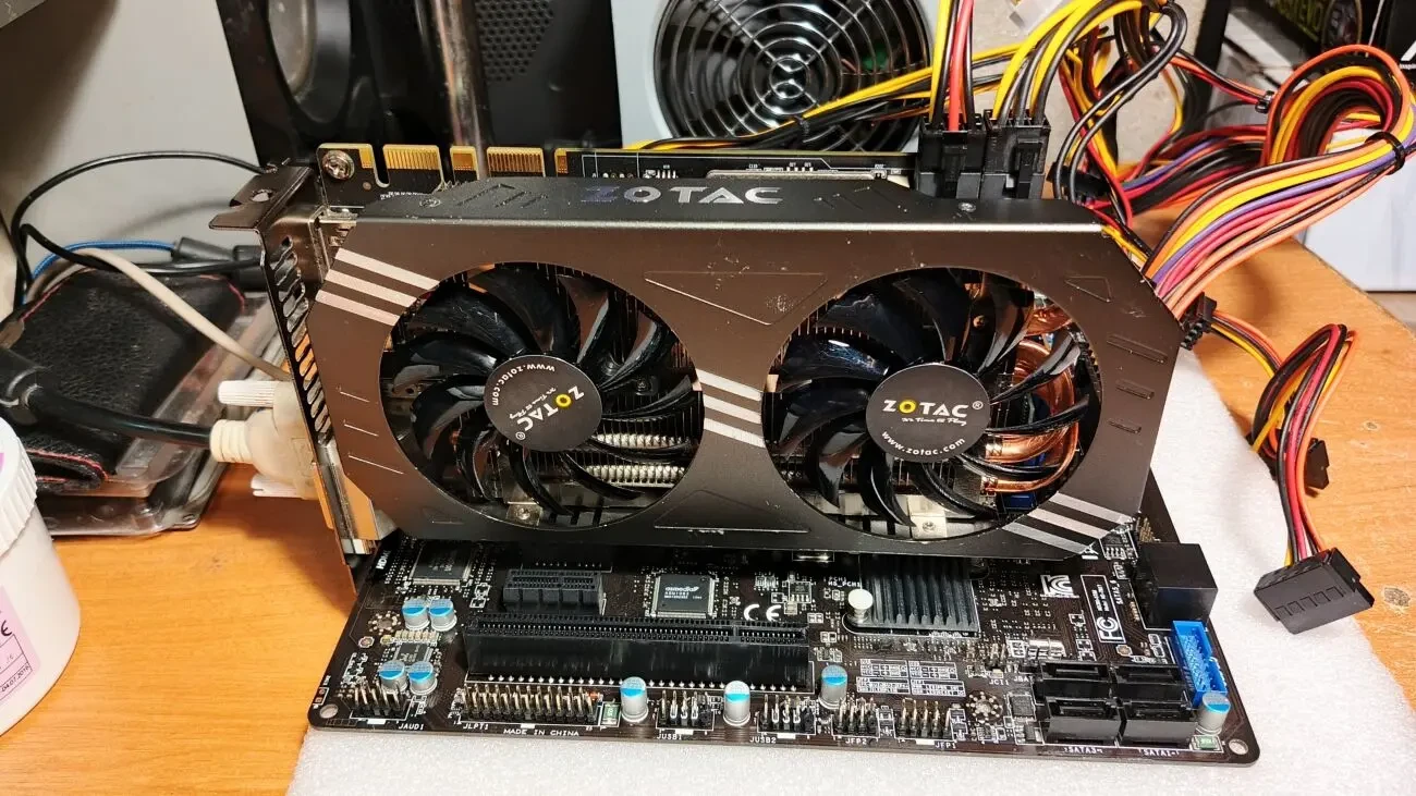 Комплект MSI B85M-E45+E3 1220 V3+16Gb+Cooler+ZOTAC GTX970 4Gb+БП 500W 2