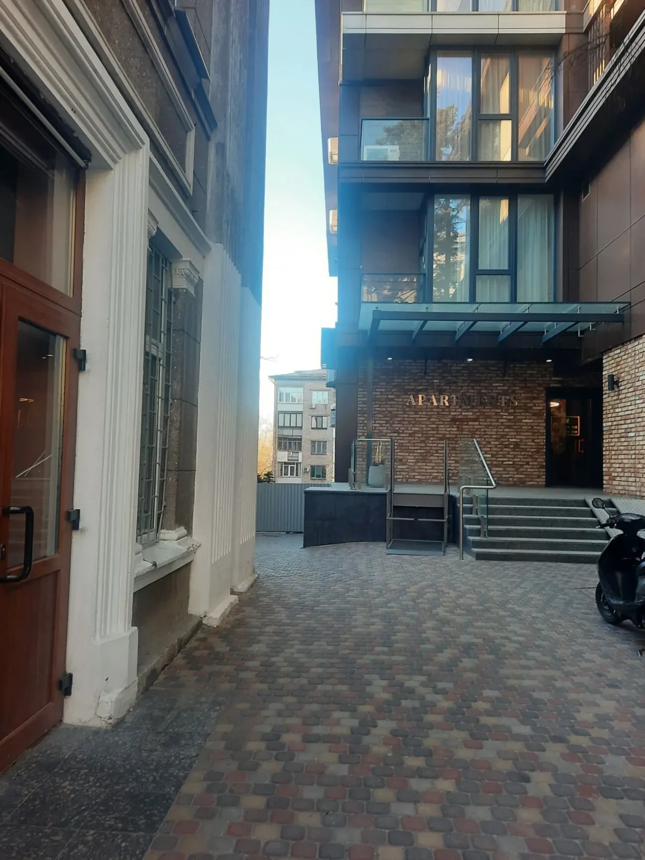 Продам 211м2 под офис в центре