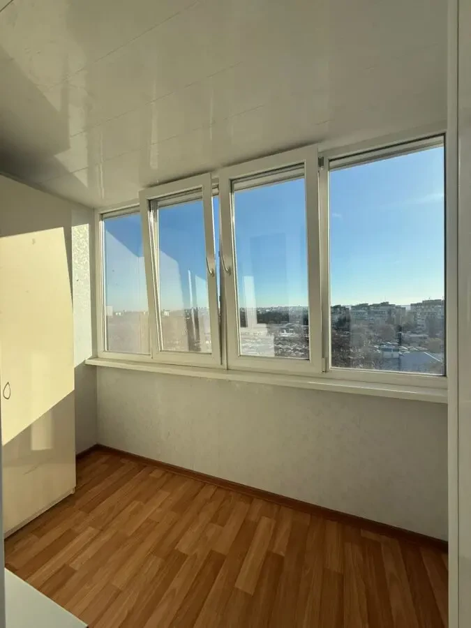 Продам 3к квартиру Березинская,18 9