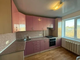 Продам 3к квартиру Березинская,18