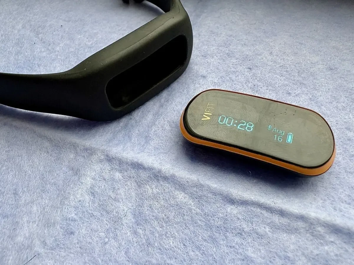 Medisana ViFit Connect , Трекер фитнес активности , часы , ремешок 2