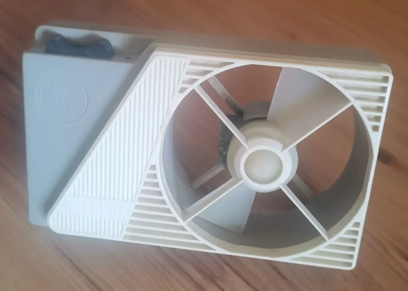 Вентилятор потативний (ручний) вінтажний Ветерок 4