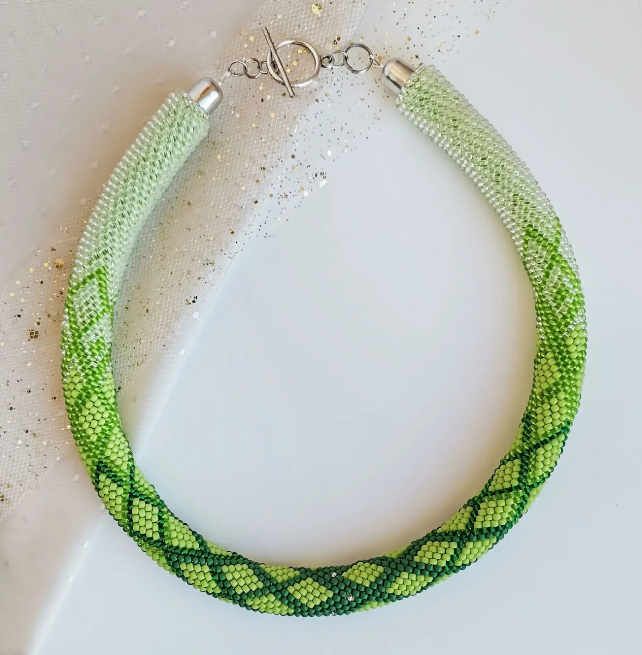 Прикраса із  бісеру кольє-джгут Лісова пісня