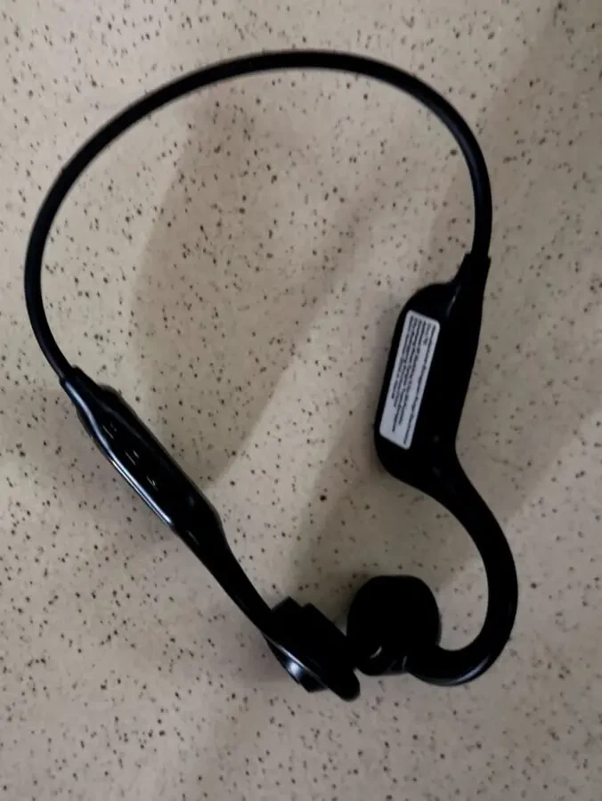 Спортивные наушники с костной проводимостью AKZ-BT 5