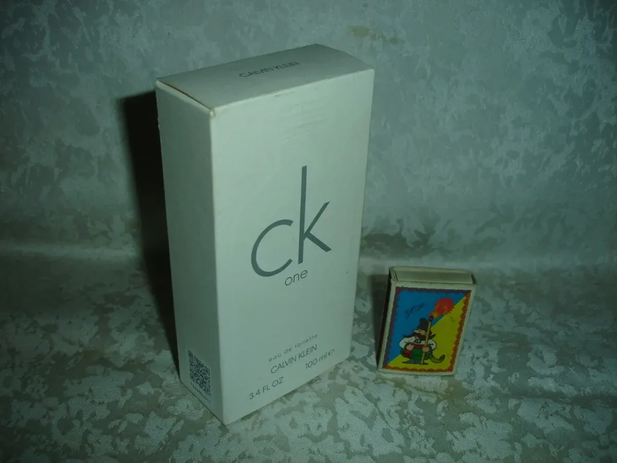 ВОДА спрей туалетна Calvin Klein CK One 100 мл. УНІСЕКС. НОВА. Франція 3