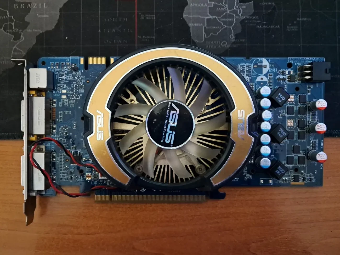 Видеокарта Asus EN9600GT/HTDI/512M/A