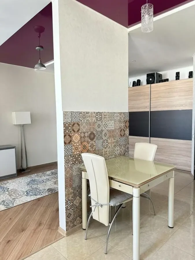 Сдам классную 1 комнатную квартиру на Таирова в новом ЖК Левитана 8