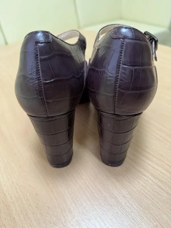 Туфлі жіночі шкіряні Clarks 3