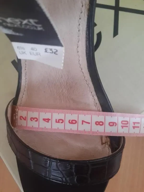 Босоніжки на платформі  next 5