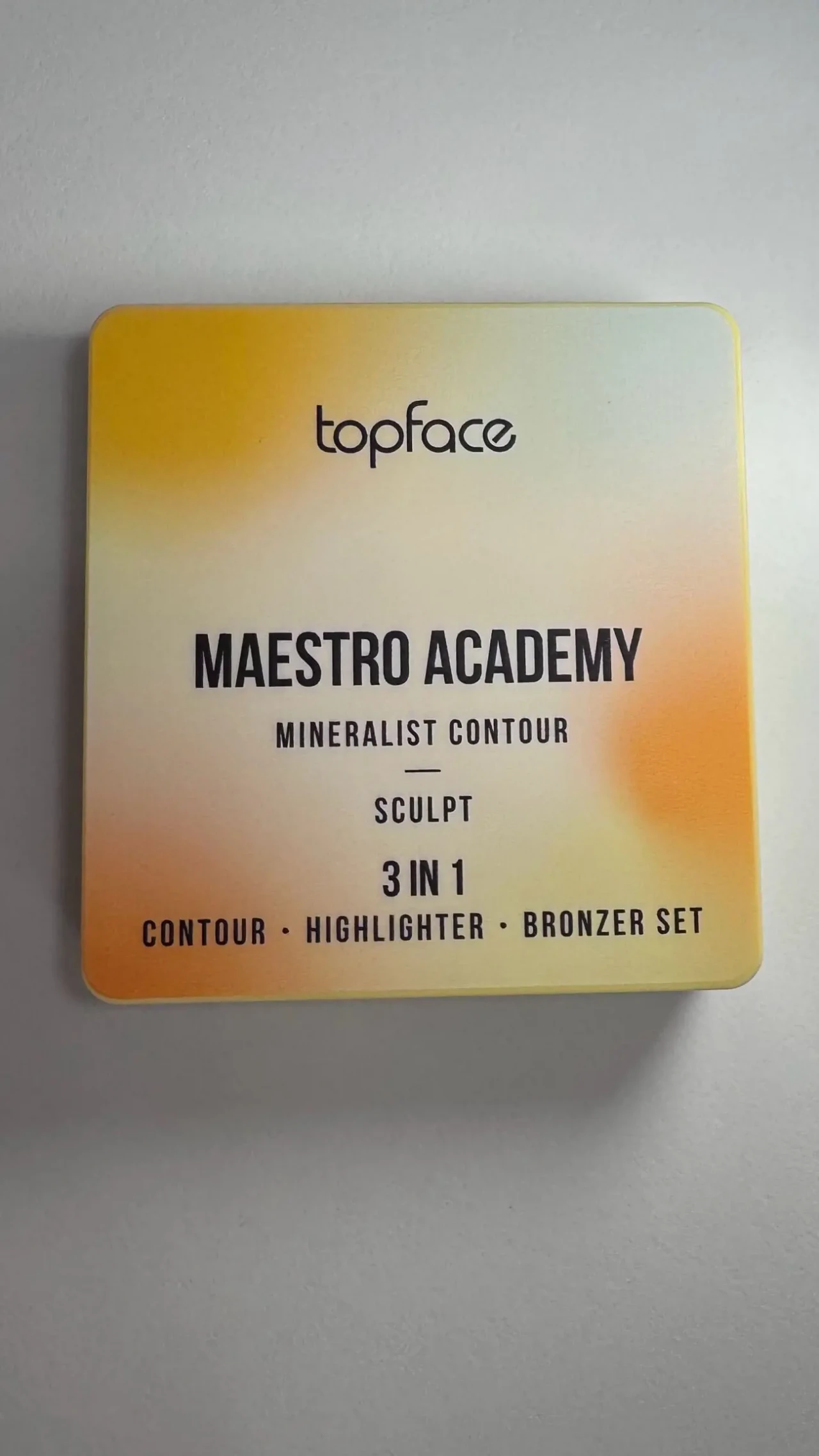 Палетка контурингу , 3 in 1 .002 2