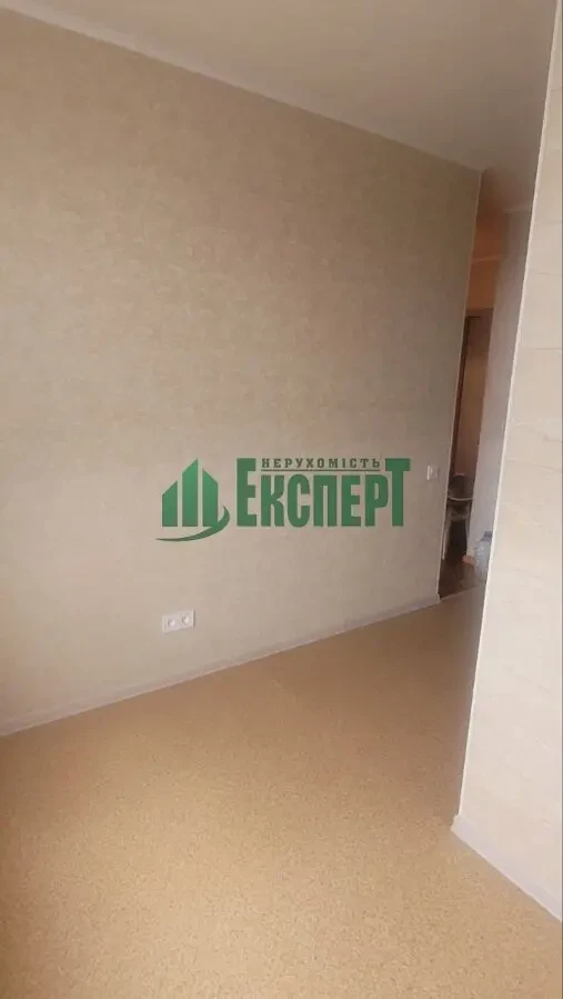 Продам затишну акуратну 2-кімнатну квартиру на Салтівці 5