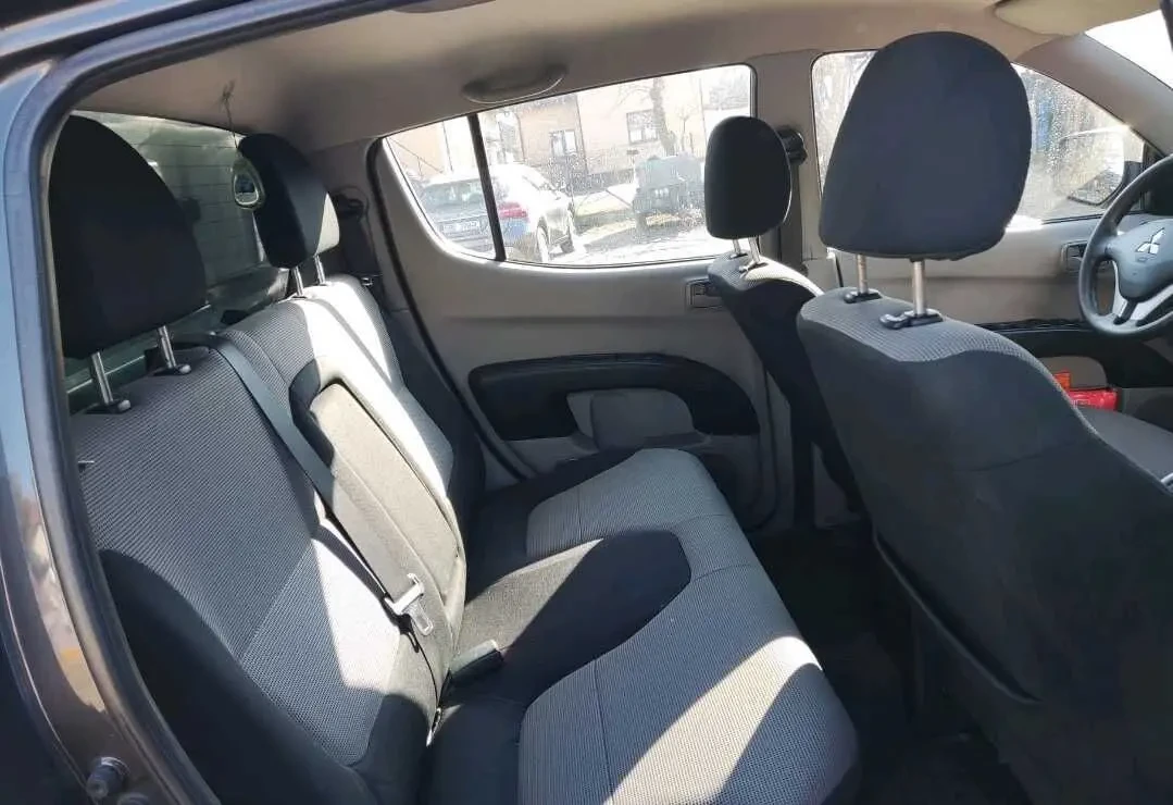 у продажу авто для ЗСУ mitsubishi l200 8