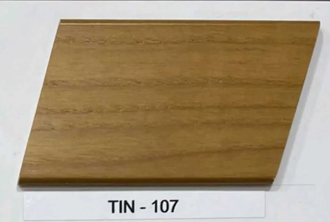 Готові сходи дерев'яні з ясена, виготовлення сходів під замовлення 5