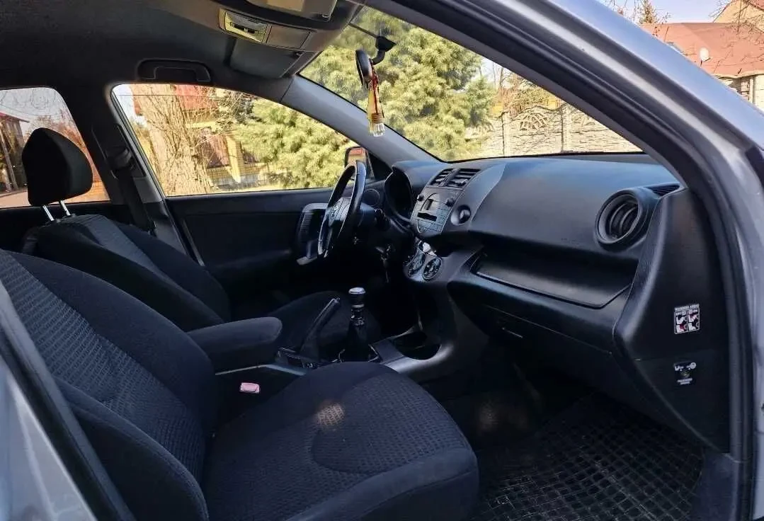 продам Авто для ЗСУ toyota RAV4 2,2D 6