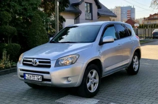 продам Авто для ЗСУ toyota RAV4 2,2D