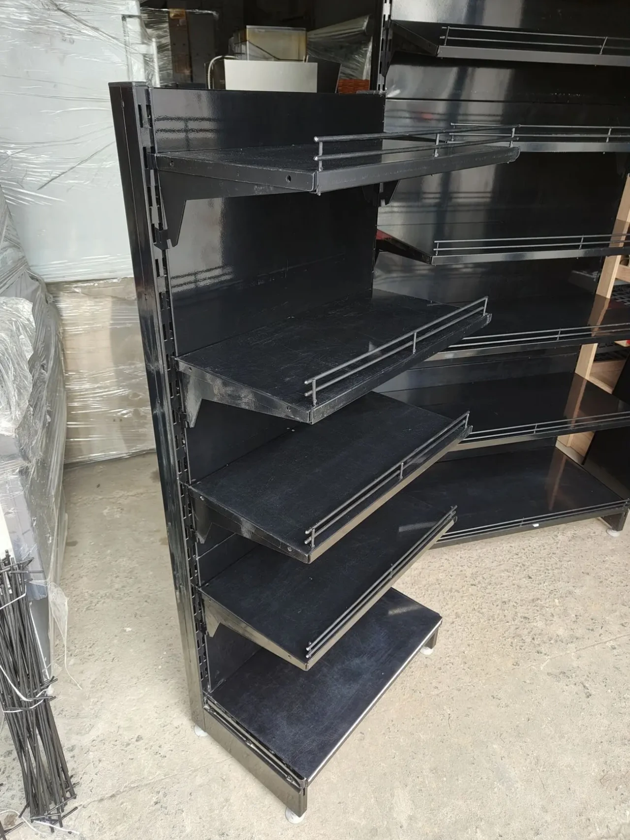 Торгові стелажі, стелажі металеві, стелаж торговий 3