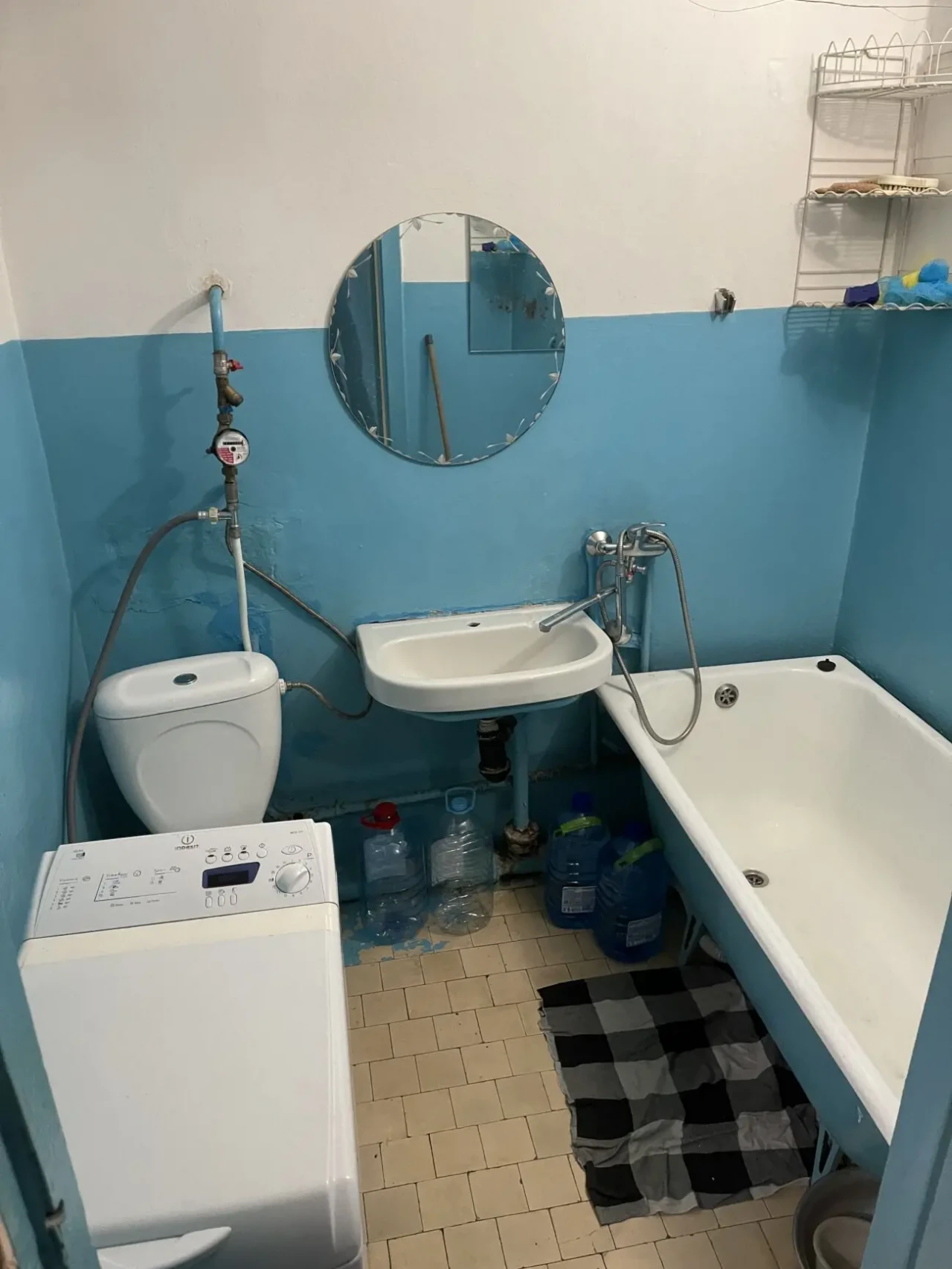 Продається 1 кімнатна квартира в центрі 9