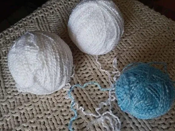 Набор для творчества пряжа нитки белого и голубого цвета. Общий Вес 13 3