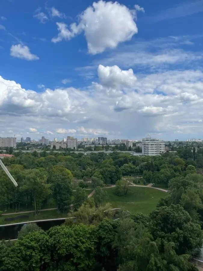 Затишна квартира з видом на парк в новому будинку по вул. Шалім 10