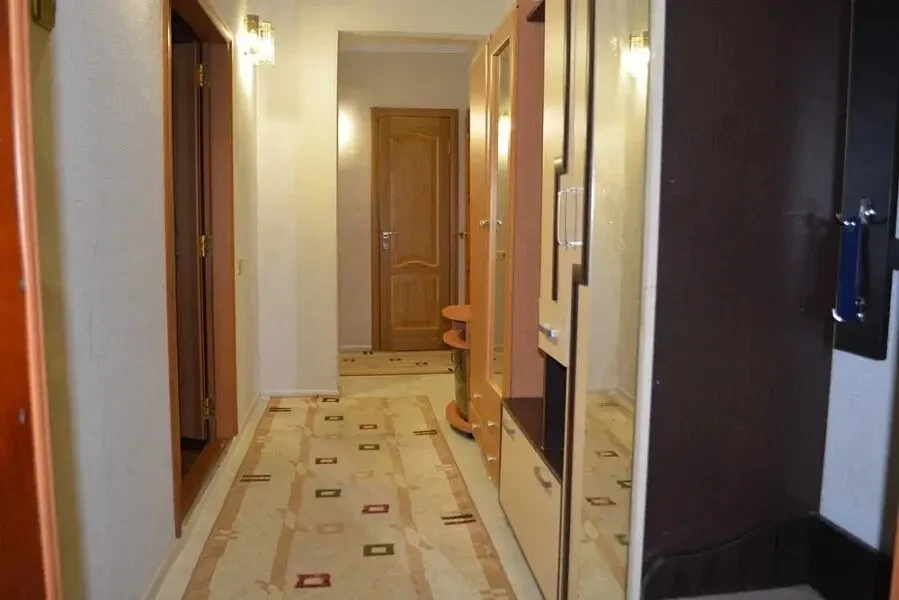 3-х ком. чешка с ремонтом на жил. массиве Школьный по интересной цене 6