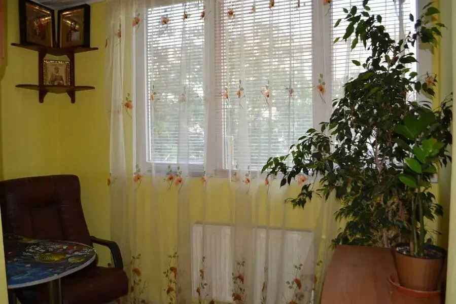 3-х ком. чешка с ремонтом на жил. массиве Школьный по интересной цене 10