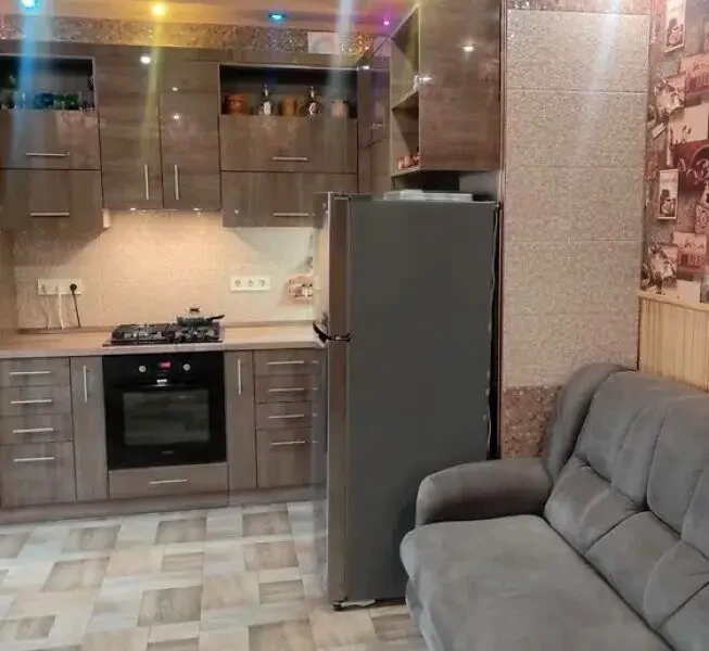 3-к. кв-ра в новом сданном доме с дизайнерским ремонтом на Грушевского 9