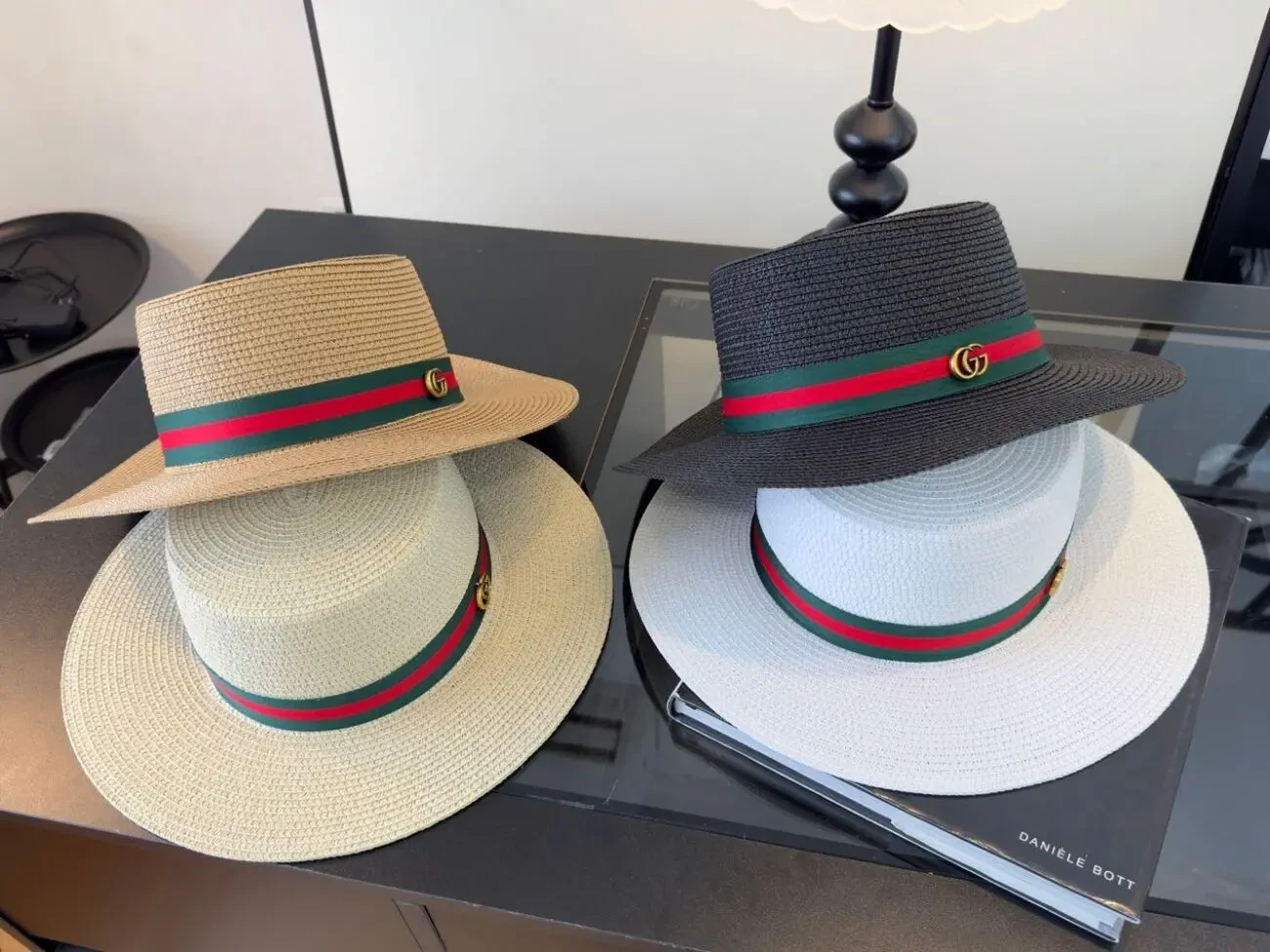 Капелюх Guc-- 2