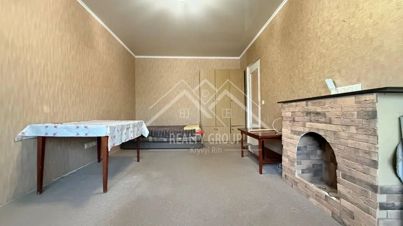 Продаж однокімнатної квартири на мкрн. Гірницькому 2