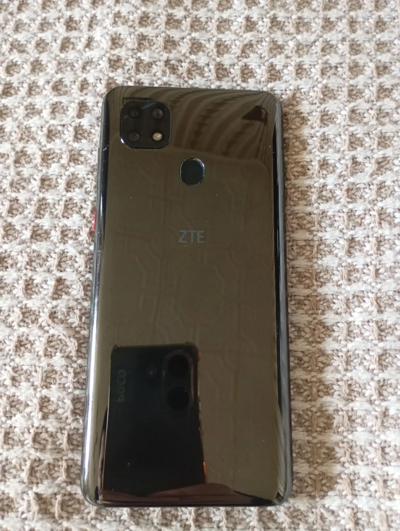 Смартфон ZTE Blade 20 Smart 4/128 Gb ідеальний стан (та подарунок) 3