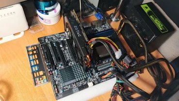 Игровой Комплект GIGABYTE GA-X79-UD3+XEON E5 2680+16Gb+GTX970+БП 500w