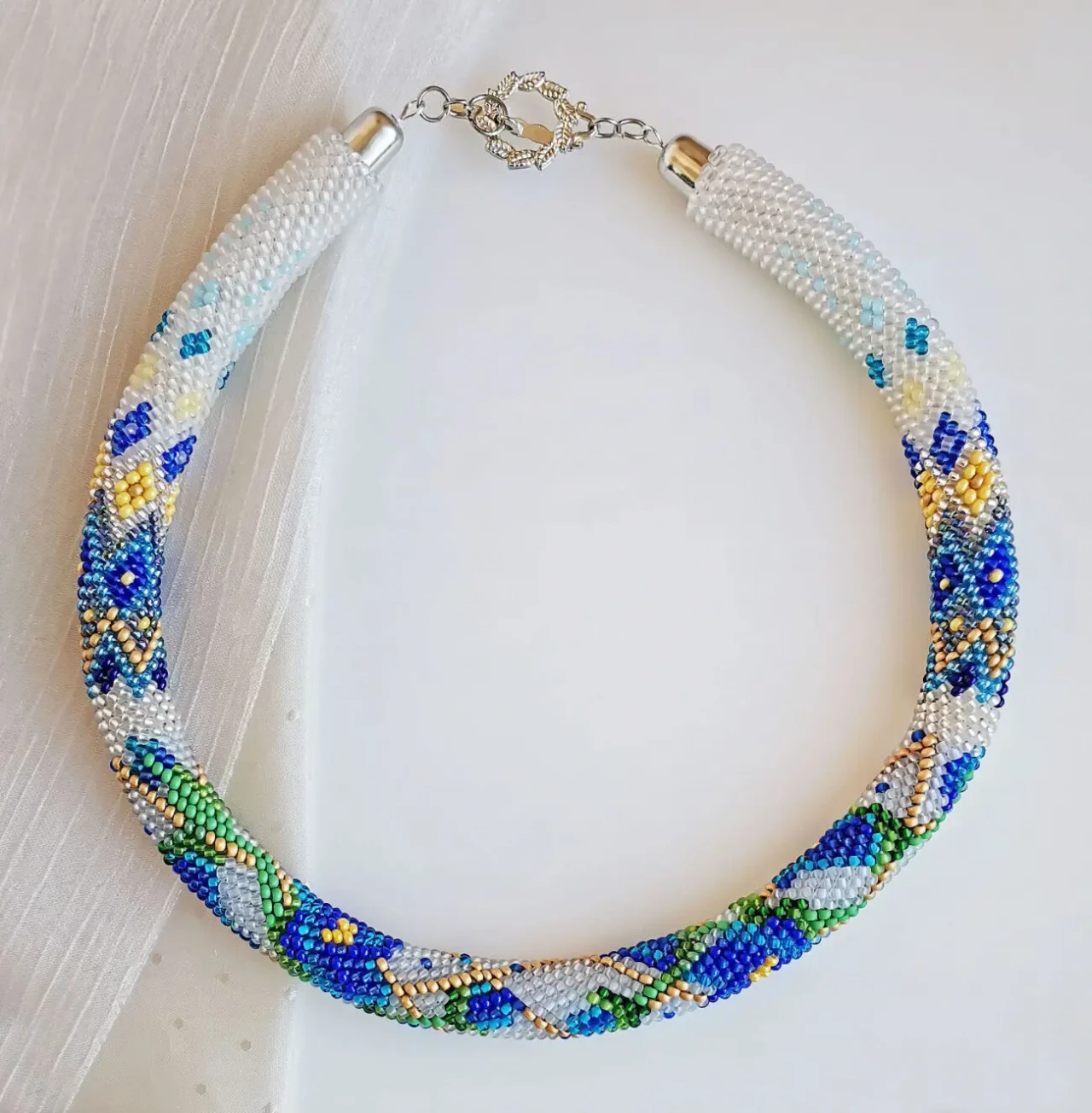 Прикраса із бісеру кольє-джгут Волошковий танок