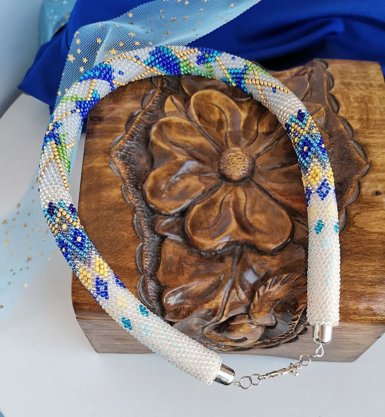 Прикраса із бісеру кольє-джгут Волошковий танок 5