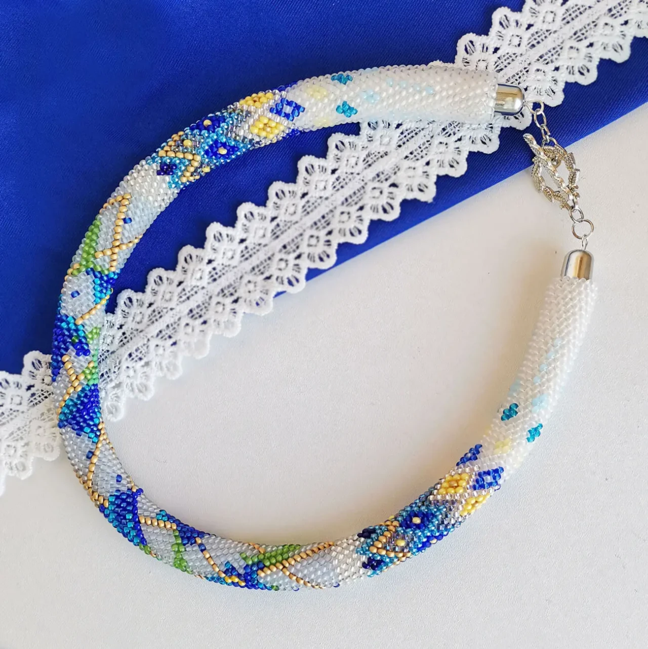 Прикраса із бісеру кольє-джгут Волошковий танок 10