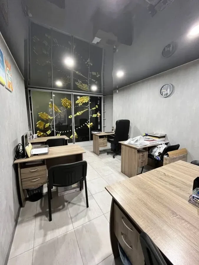 Здам окреме приміщення 50м2 біля метро Салтівське. 3