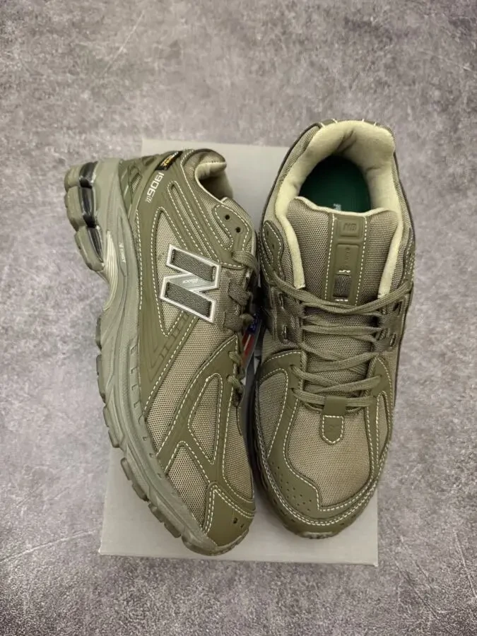 New Balance 1906r Black Cordura Olive
